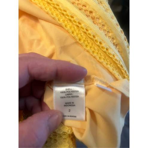 New York And Company  Sleeveless/ Strapless Yellow Dress Size 2 (3290)