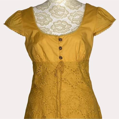 Laundry by Shelli Segal  Eyelet Lace Dress Floral Gold Yellow 4 bv