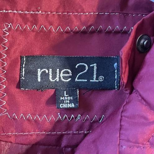 Rue 21  puffer vest large