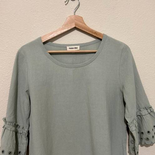 Hidden Alley  Eyelet Bell Sleeves Top Womens Size M Gauze Cotton Sage Green‎