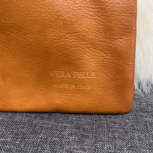 Vera Pelle  Carmel Crossbody- Made in Italy