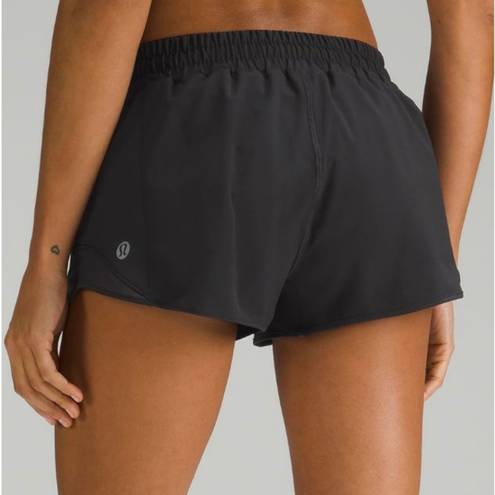 Lululemon Hotty Hot Low-Rise Shorts