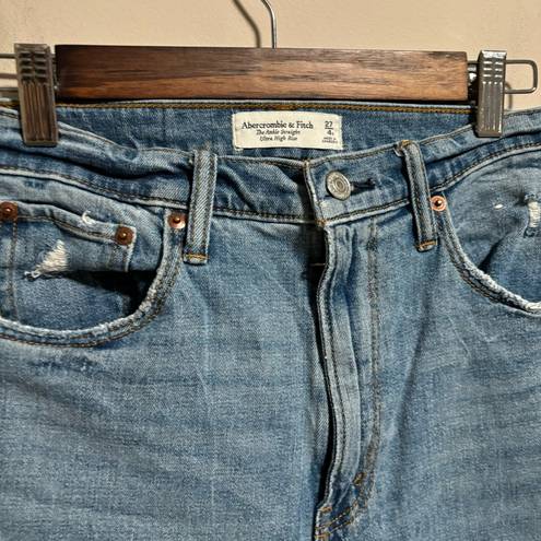 Abercrombie & Fitch  Ankle Straight Ultra High
Rise- Size 27 (4R)