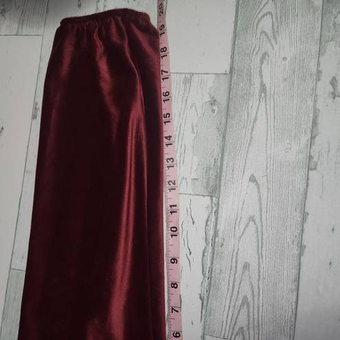 Bobeau  NWT Burgundy Velvet Embroidered Peasant Boho Top Size Large