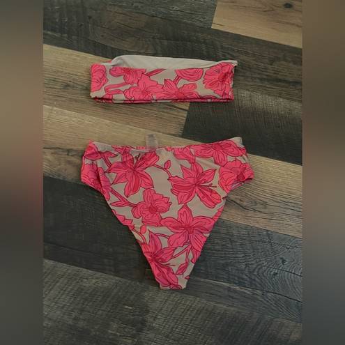 Lulus  bikini top and Tan Floral Print High Waisted Bikini Bottoms medium