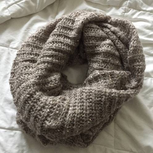 H&M  Brown Chunky Cable Knit Circle Infinity Winter Scarf EUC