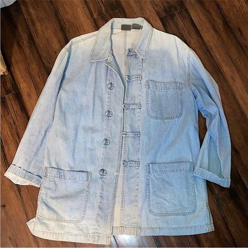 Liz Claiborne Vintage 90s Liz Wear Jean Shacket Light Wash Denim Chambray Unique Button sz Med