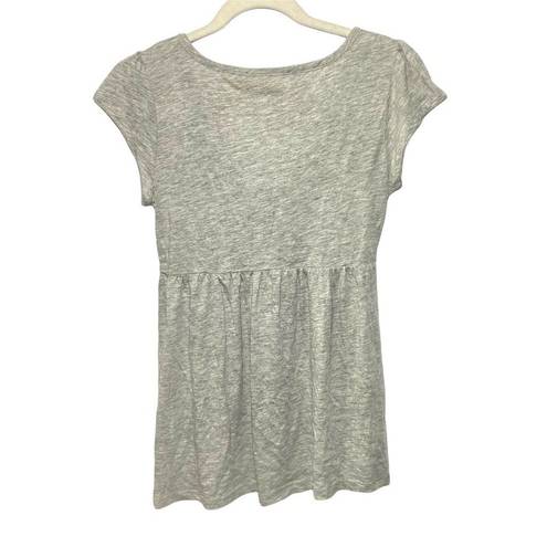 DKNY  Jeans Womens Sz XS Gray Shirt Short Sleeve Top Baby Doll V-neck Smocked NWT