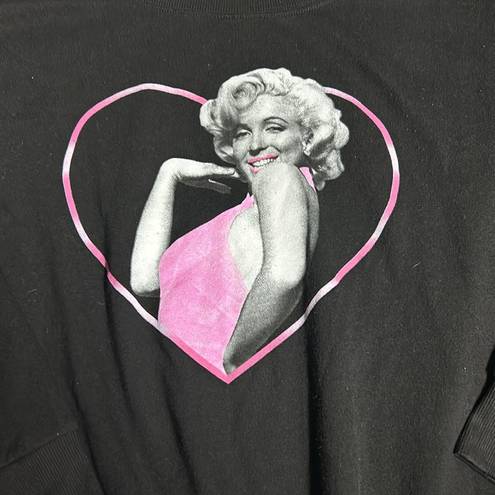 Marilyn Monroe  Women’s 1X scoop neck sweat shirt