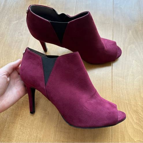 Unisa Faux Suede Un Saffyre Peep Toe Heeled Booties, Red Wine/Berry, Size 8M