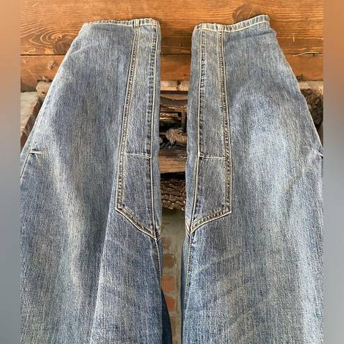 Pilcro  by Anthropologie The Wanderer High Rise Jeans size 30, Inseam 31 Inches