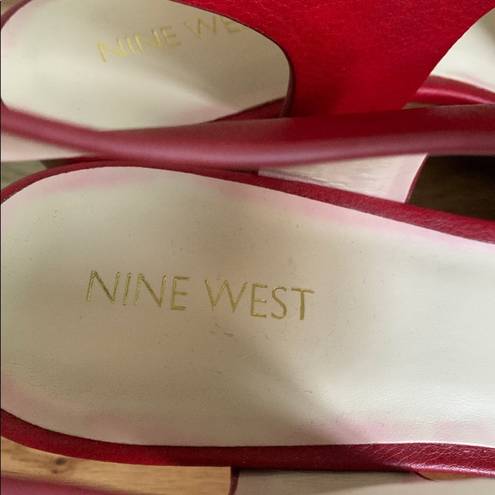 Nine West  clogs