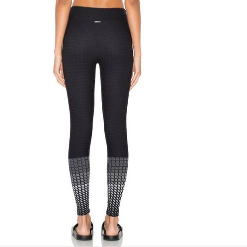 Koral Activewear Workout Gym Gradient High Rise Knit Black Calypso Leggings M