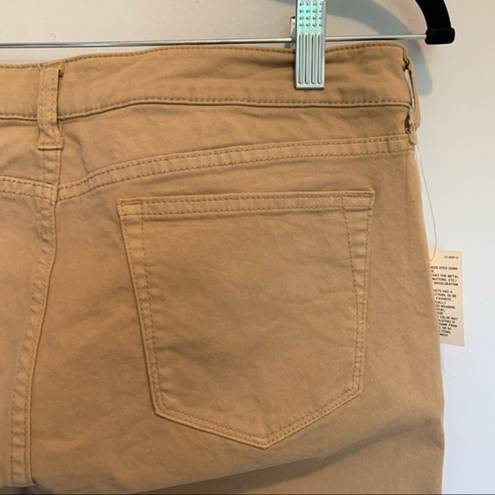 Uniqlo  Skinny Fit Ankle Length Jeans in Beige