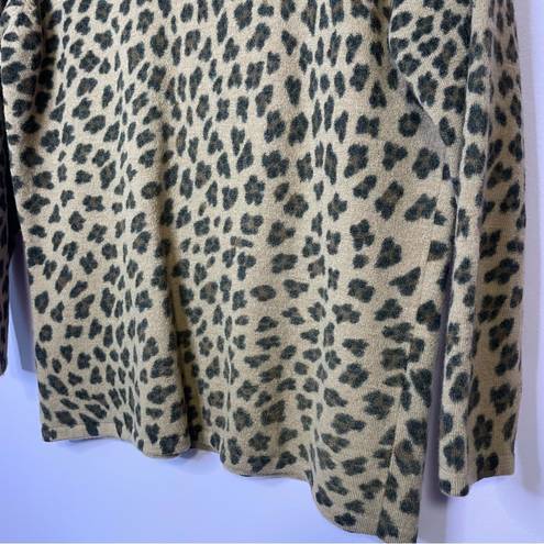 Valerie Stevens  100% Merino Wool Sweater Leopard Print Crew 3/4 Sleeve Medium