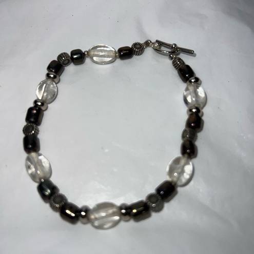 Toggle Closure Hematite and Glass Anklet