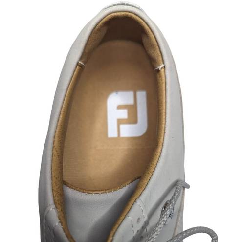 FootJoy  Women's Sport Retro Ivory Leather Wingtip Spikeless Golf Shoes 8.5