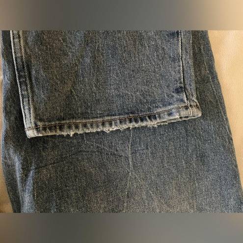 Abercrombie & Fitch  The 90s Straight Jean Ultra High Rise