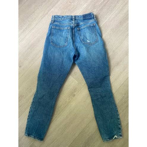 Abercrombie & Fitch NWOT Abercrombie The Skinny High Rise Jean Size 28/6