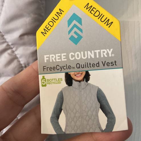 Free Country  Vest size M brand new color gray two front pocket length 28”