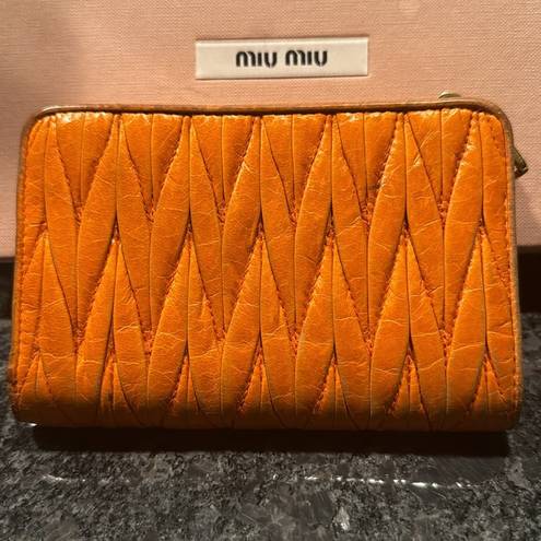 Miu Miu 🧡🧡🧡 Marvelous  Tangerine Leather Wallet🧡🧡🧡