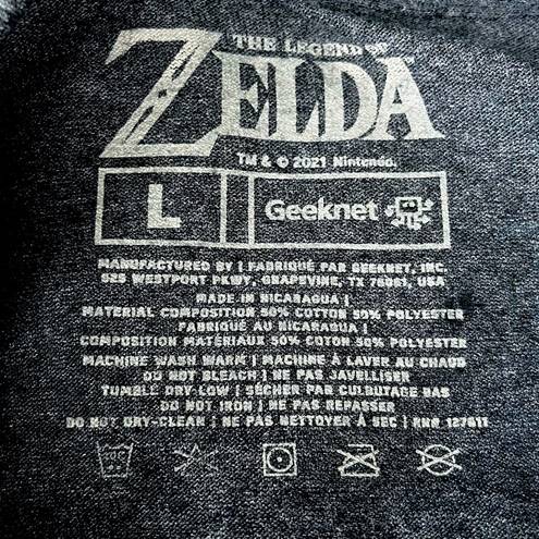 Nintendo  The Legend of Zelda Graphic Tee Dark Gray Size Large