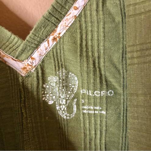 Pilcro  Anthro Ribbed Double V Neck Short Sleeve Shirt Green Small