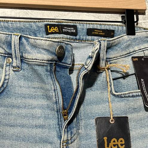 Lee Vintage Modern Mid Rise Skinny Ankle Jeans 28 NWT
