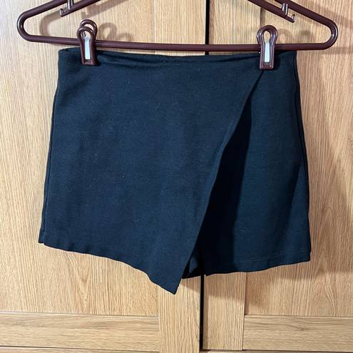 Brandy Melville Black Skort