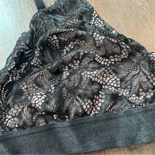 Vince Camuto  black/nude lace bralette, size XL