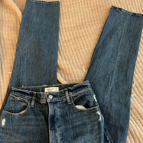 Abercrombie & Fitch  ultra high rise 90s straight jeans