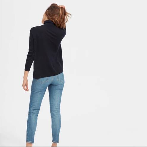 Everlane Luxe Wool Square Turtleneck in Navy Blue 100% Merino Wool