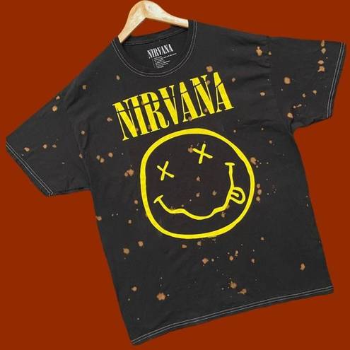 Urban Outfitters Nirvana Smile Bleach dye tee size 1XL