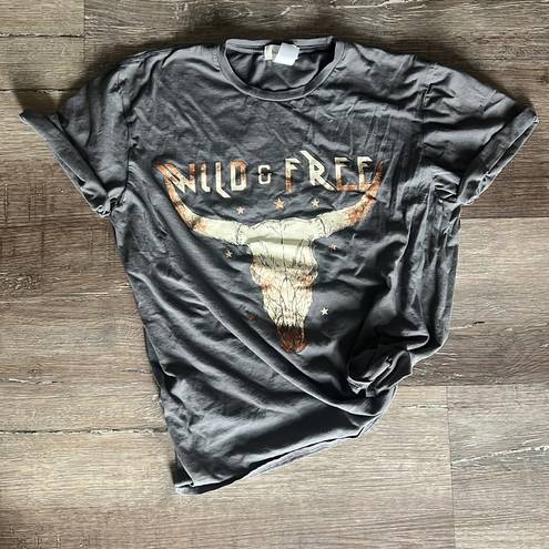 Bohme  Wild and Free Animal Western Graphic T shirt Grey