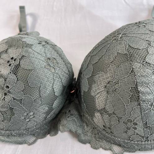 Marilyn Monroe NWT 36C Bra Green  Intimates Lace Mega Push-Up