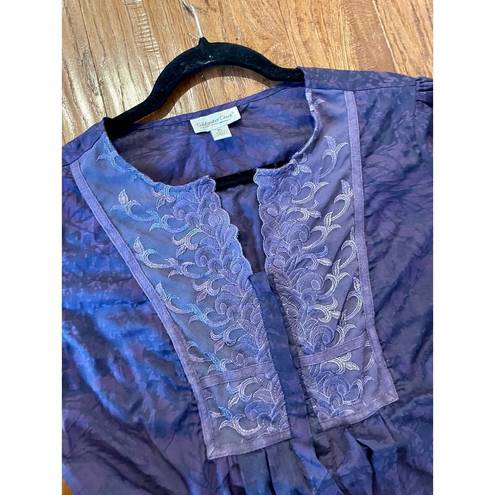 Coldwater Creek  purple lace trim blouse size large