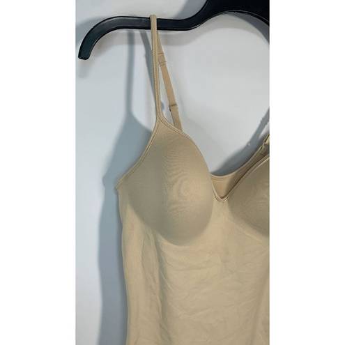 Maidenform  Women's Wireless with Foam Cups Camisole Beige Brown Size Medium