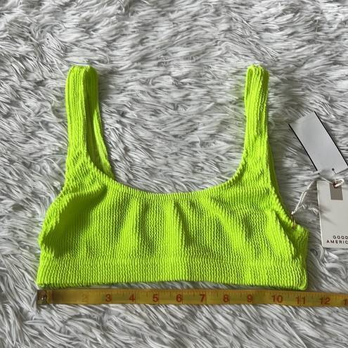 Good American  Women’s Always Fits Scoop Neck Bikini Top in Electric Lime sz 1/2