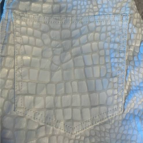 We The Free FREE PEOPLE/ WHITE FAUX LEATHER CROCODILE PRINT PANTS SIZE 28 NWT