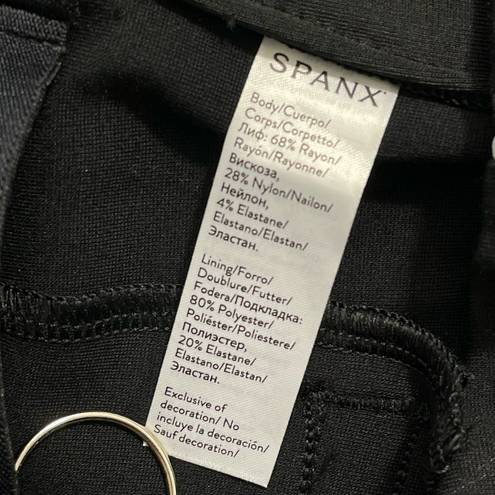 Spanx NWT  The Perfect Pant Ankle Piped Skinny Classic Black Size Medium Petite