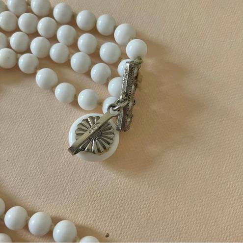 American Vintage Vintage “Fatima” Four Strand White Necklace Classic Style Neutral Bridal Choker
