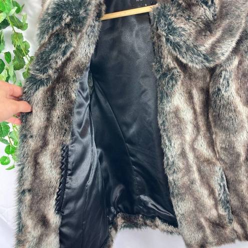 Rachel Zoe  faux fur fuzzy vest pockets S