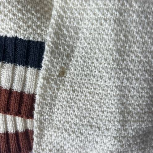 American Eagle  Sweater