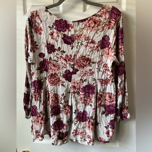 Torrid  Cream Floral Blouse | Size 2