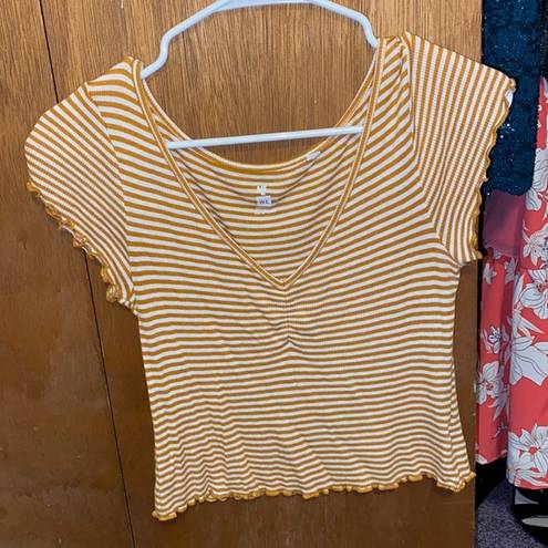 PacSun Orange & White striped short sleeved ruffled top. Perfect condition.