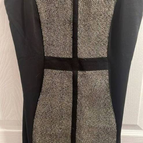 Esley NWT  Black Fitted SILVER metallic Print Bodycon Party Event Dress