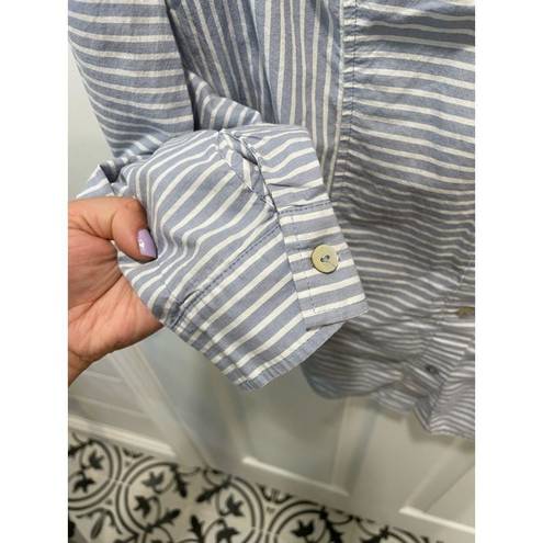 Chico's 🚨 SALE ‼️  size 1 blue striped light weight button down