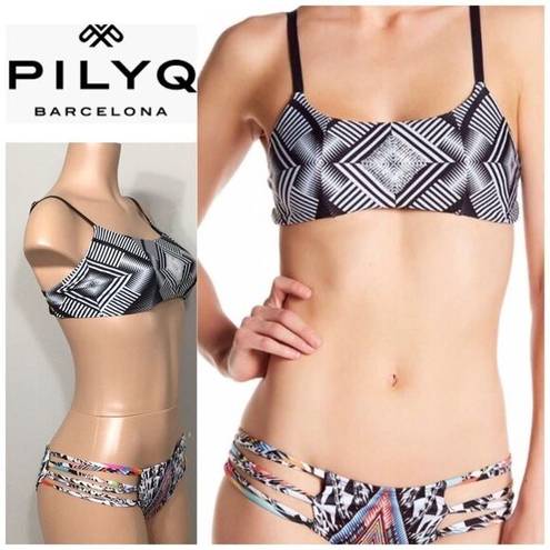 PilyQ  Geometric diamond top and strappy bottom.D-cup/S-bottom