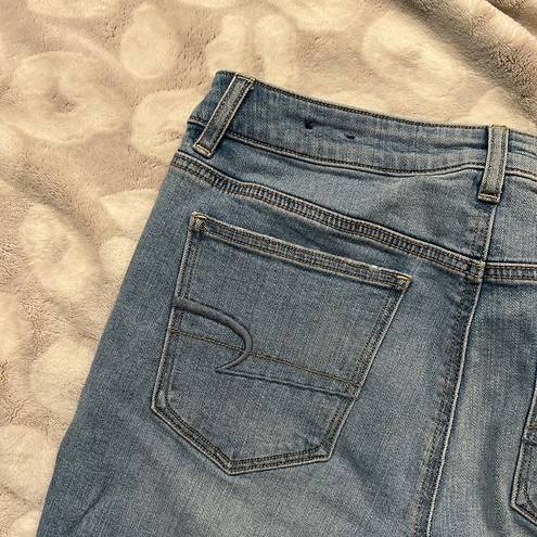 American Eagle  Stretch Hi Rise Kick Crop Jeans Size 10 Distressed