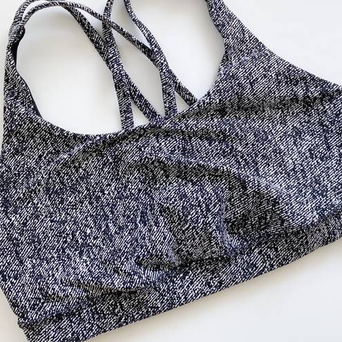 Lululemon Energy Bra Power Luxtreme Ripple Jacquard Black White